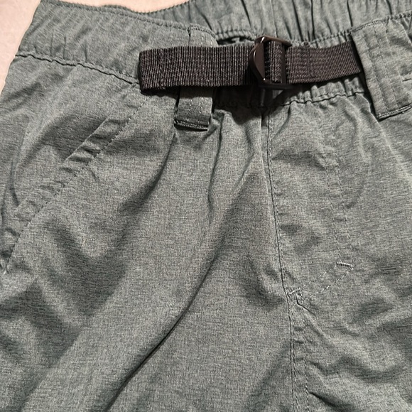 Boys Wrangler Cargo Shorts - Picture 5 of 6